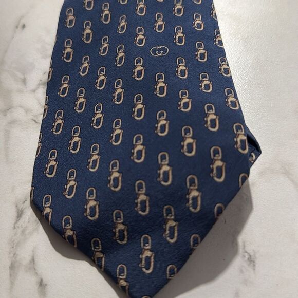 Gucci Men’s Tie EUC - Picture 2 of 5